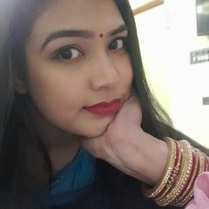 Meet your Posher, Priya